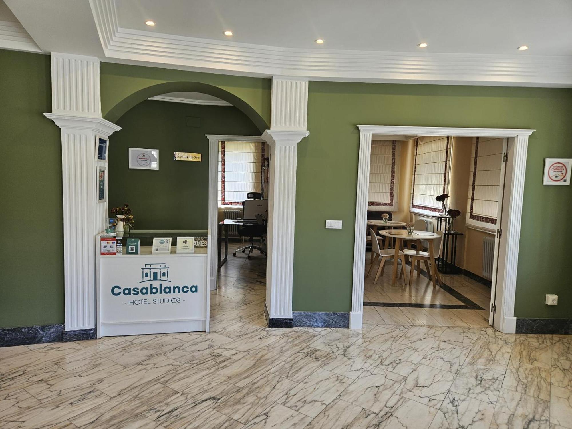 סנטה מרתה דה טורמס Casablanca Hotel Studios מראה חיצוני תמונה